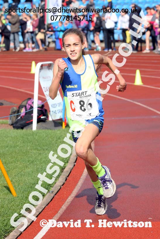 Girls under-13s Northern 6 and 4 Stage Road Relays. Photo: David T. Hewitson/Sports for All Pics